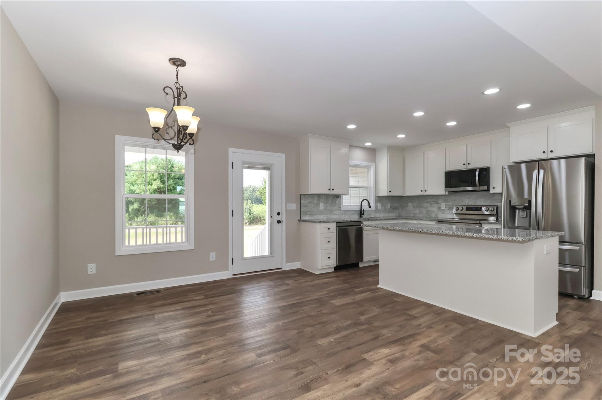 Lone Pine Meadows - Residential