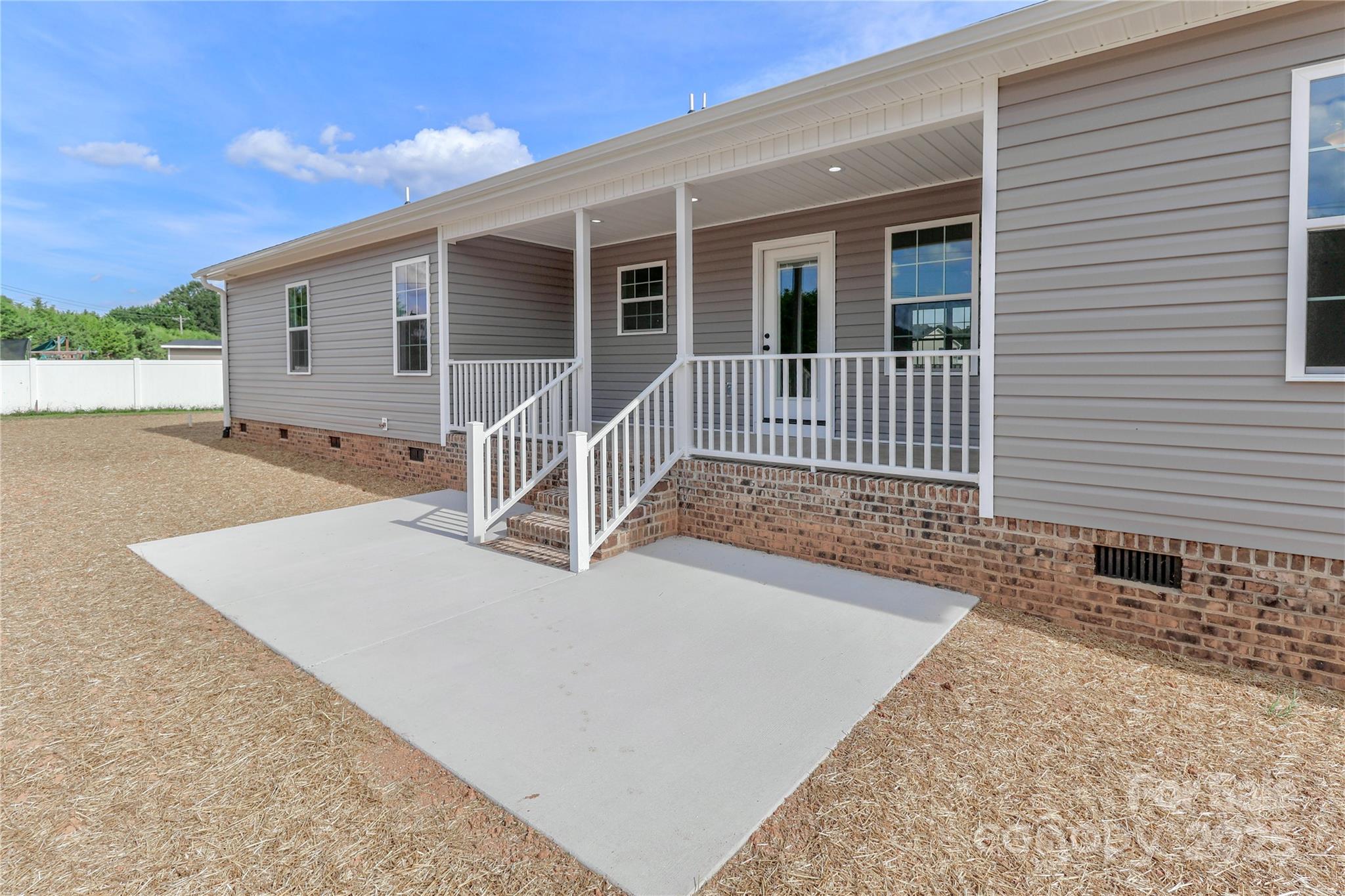 Lone Pine Meadows - Residential