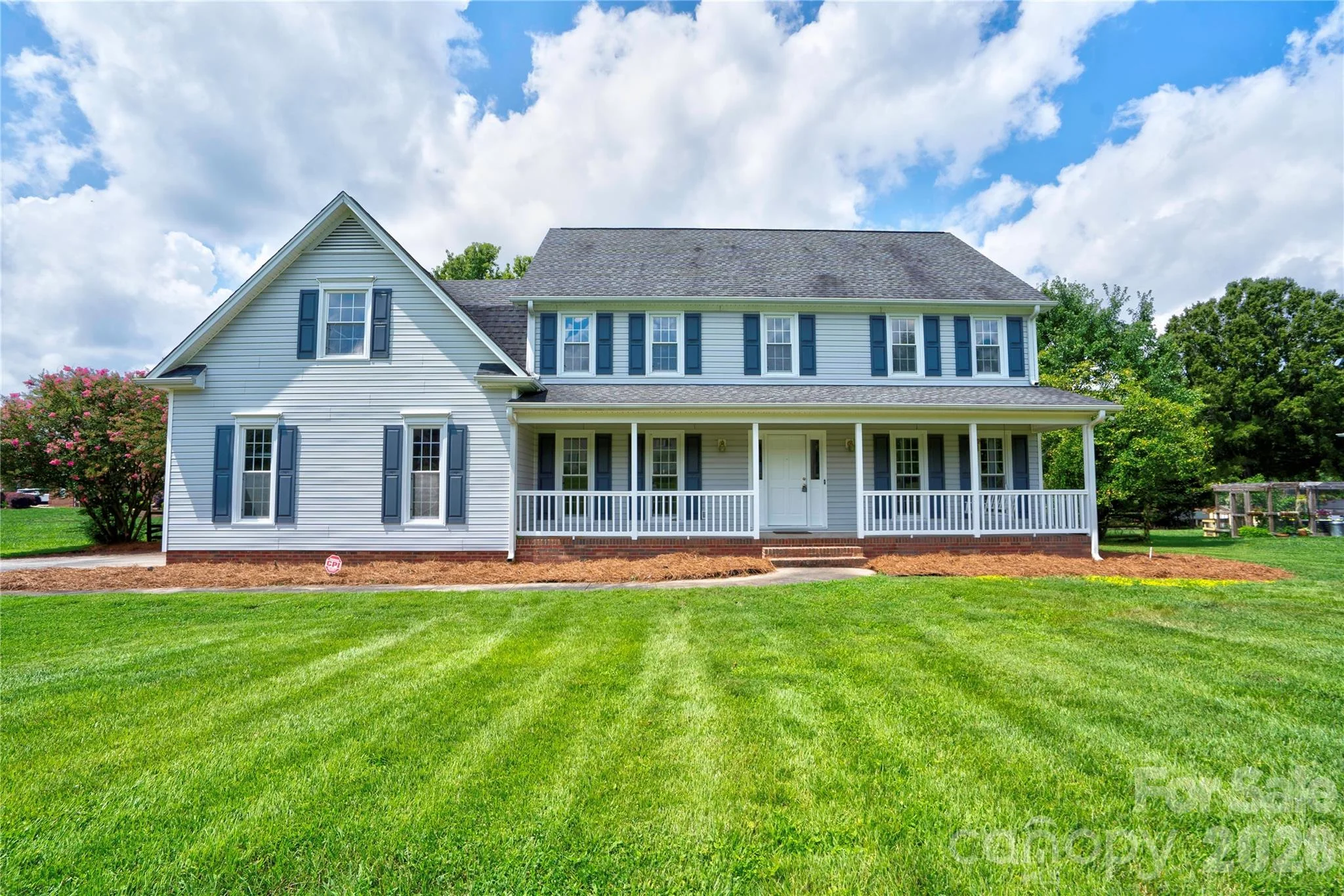 144 Oak Point Drive, Cherryville, NC, 28021
