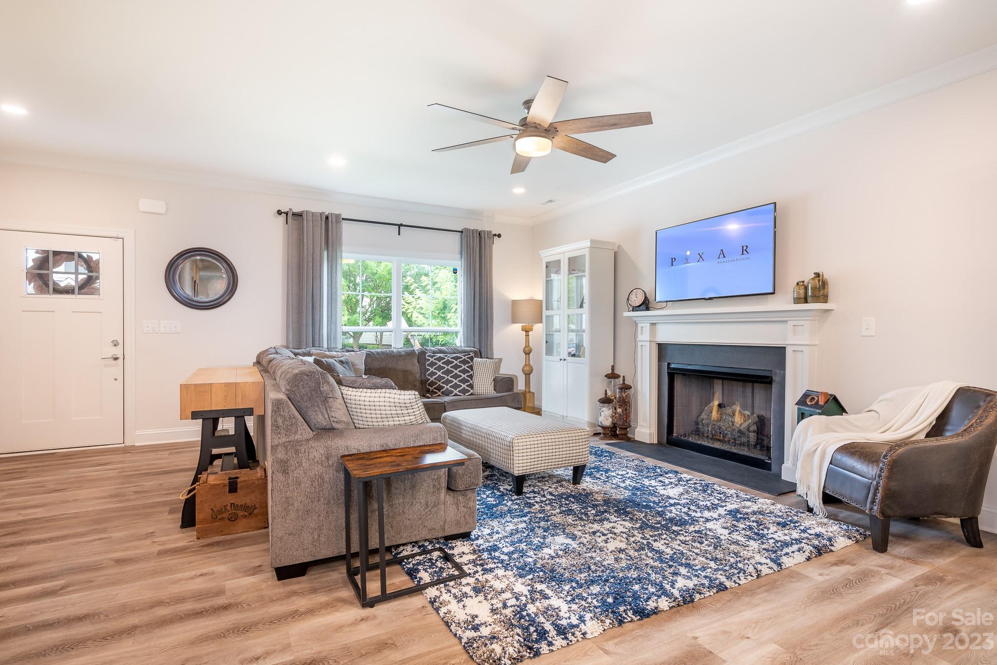 The Oaks At Mcilwaine - Residential