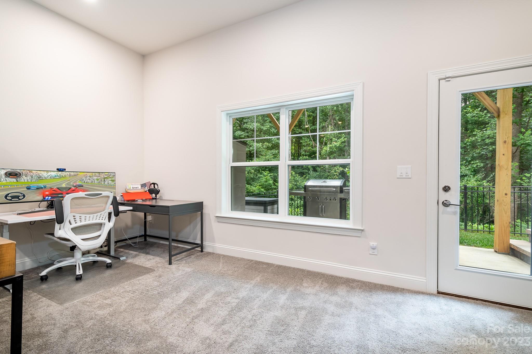 The Oaks At Mcilwaine - Residential