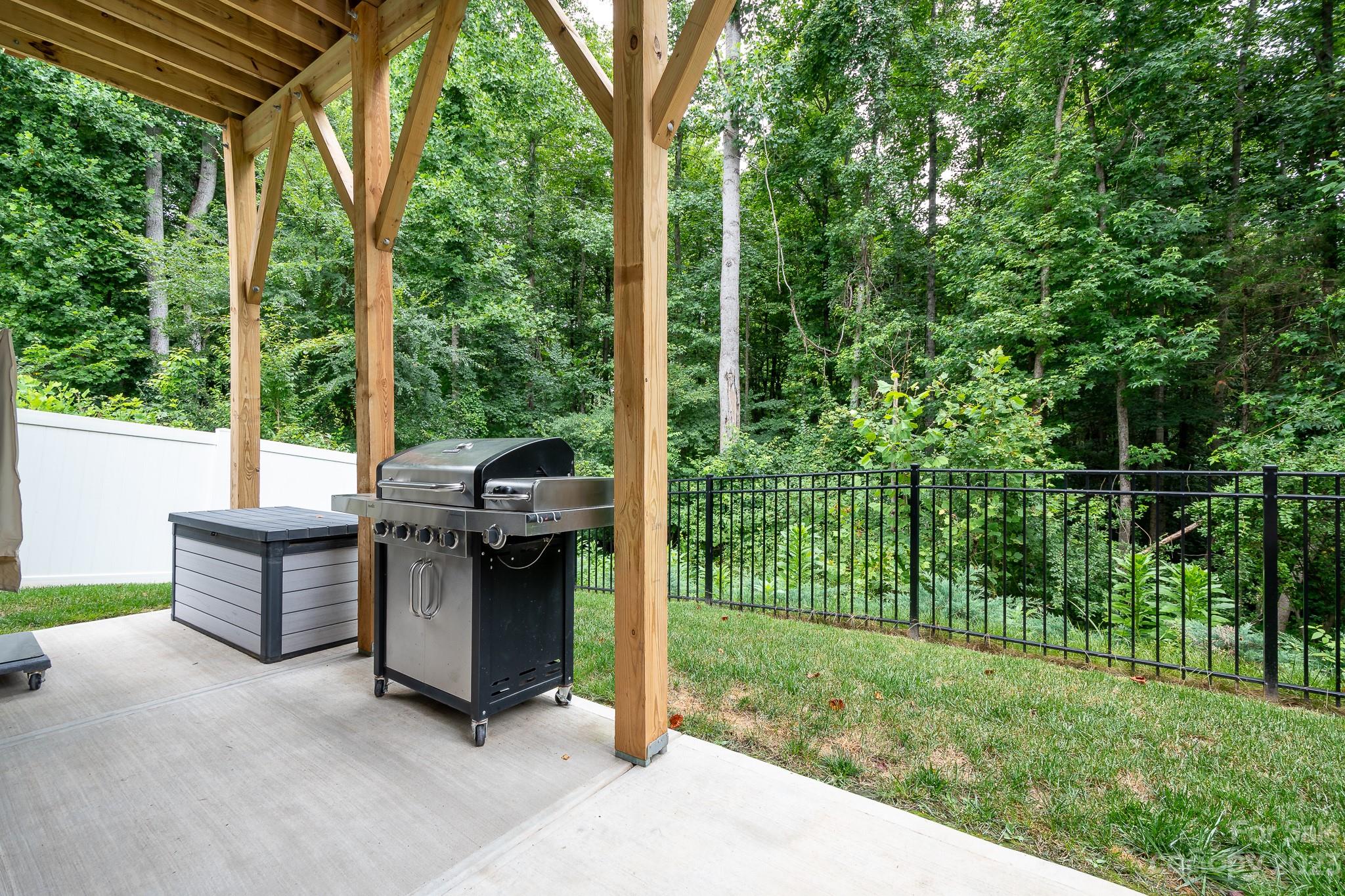 The Oaks At Mcilwaine - Residential