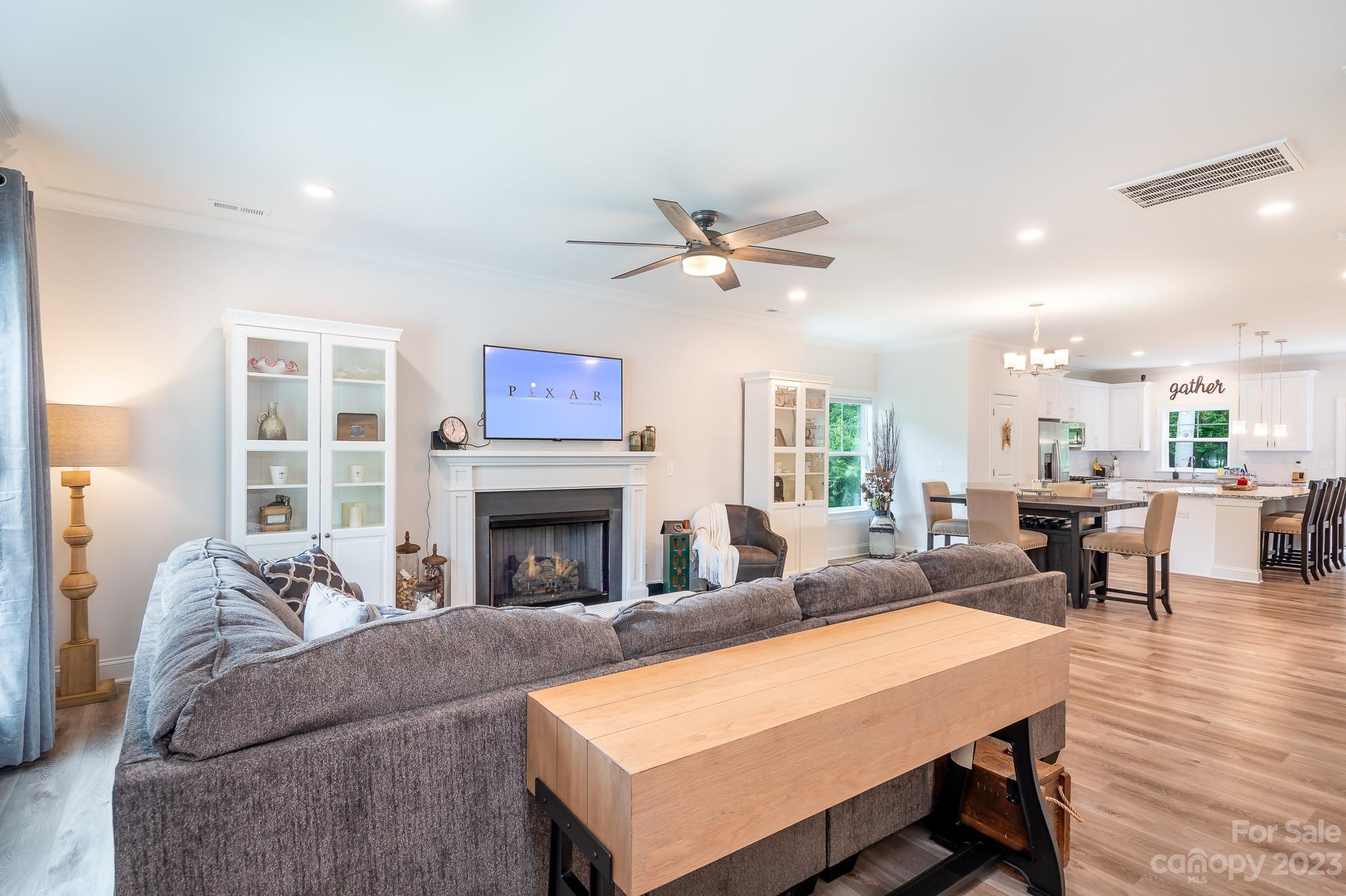 The Oaks At Mcilwaine - Residential