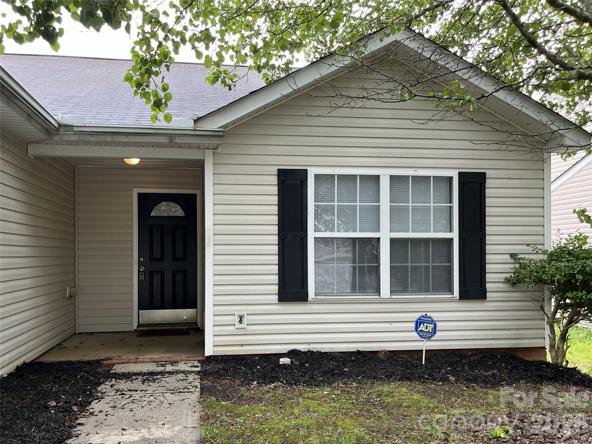 1404 Jordans Pond Lane