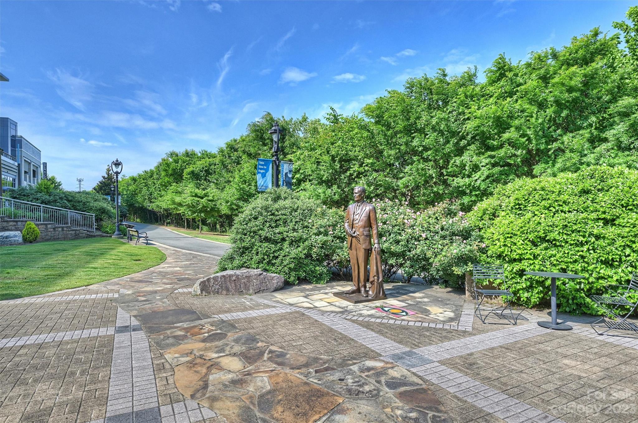 Metropolitan - Residential