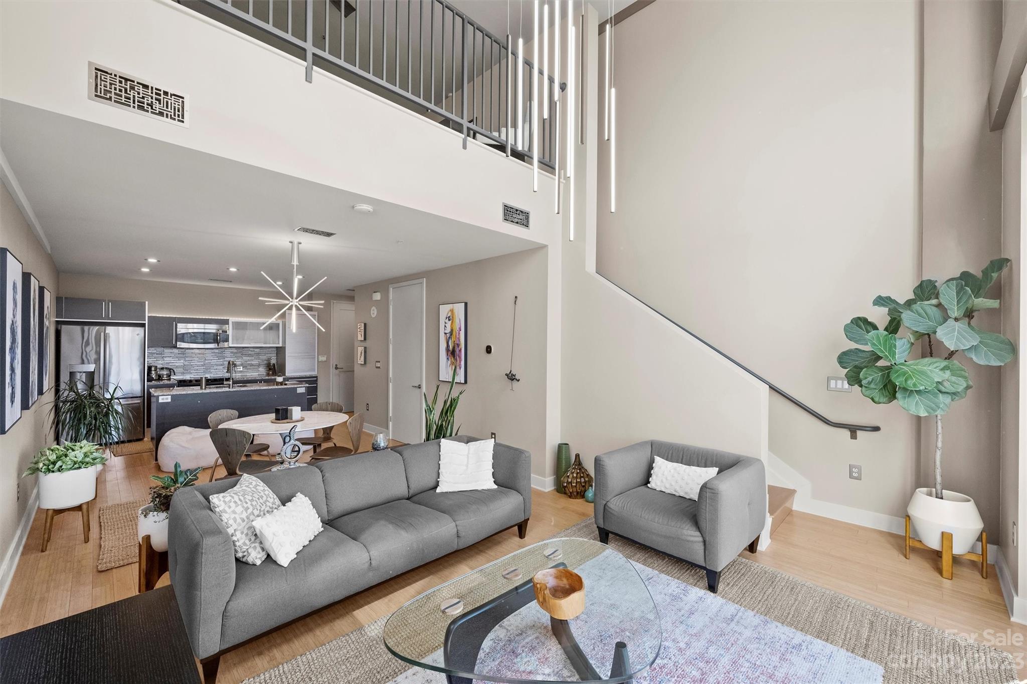 Metropolitan - Residential