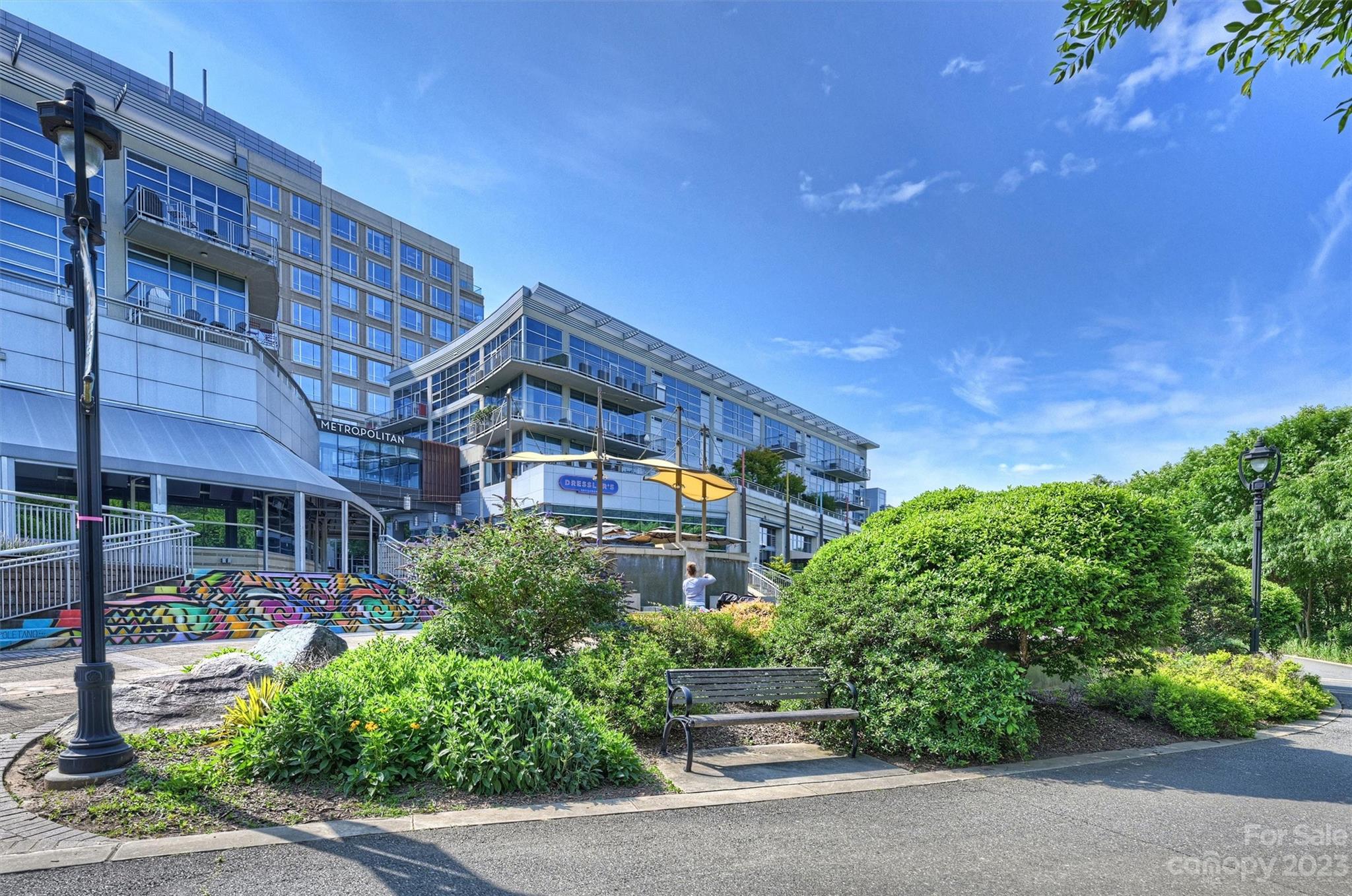 Metropolitan - Residential