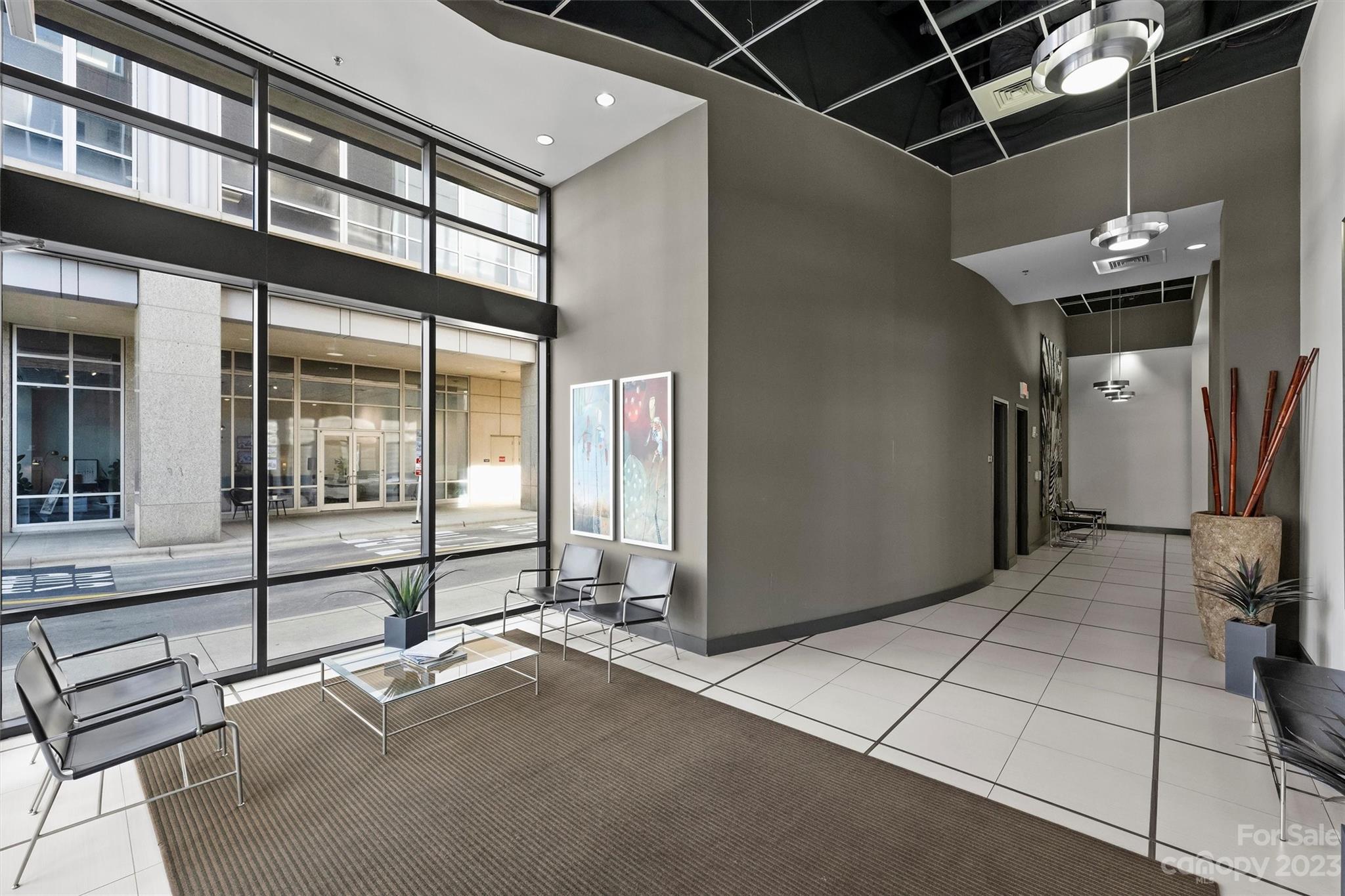 Metropolitan - Residential