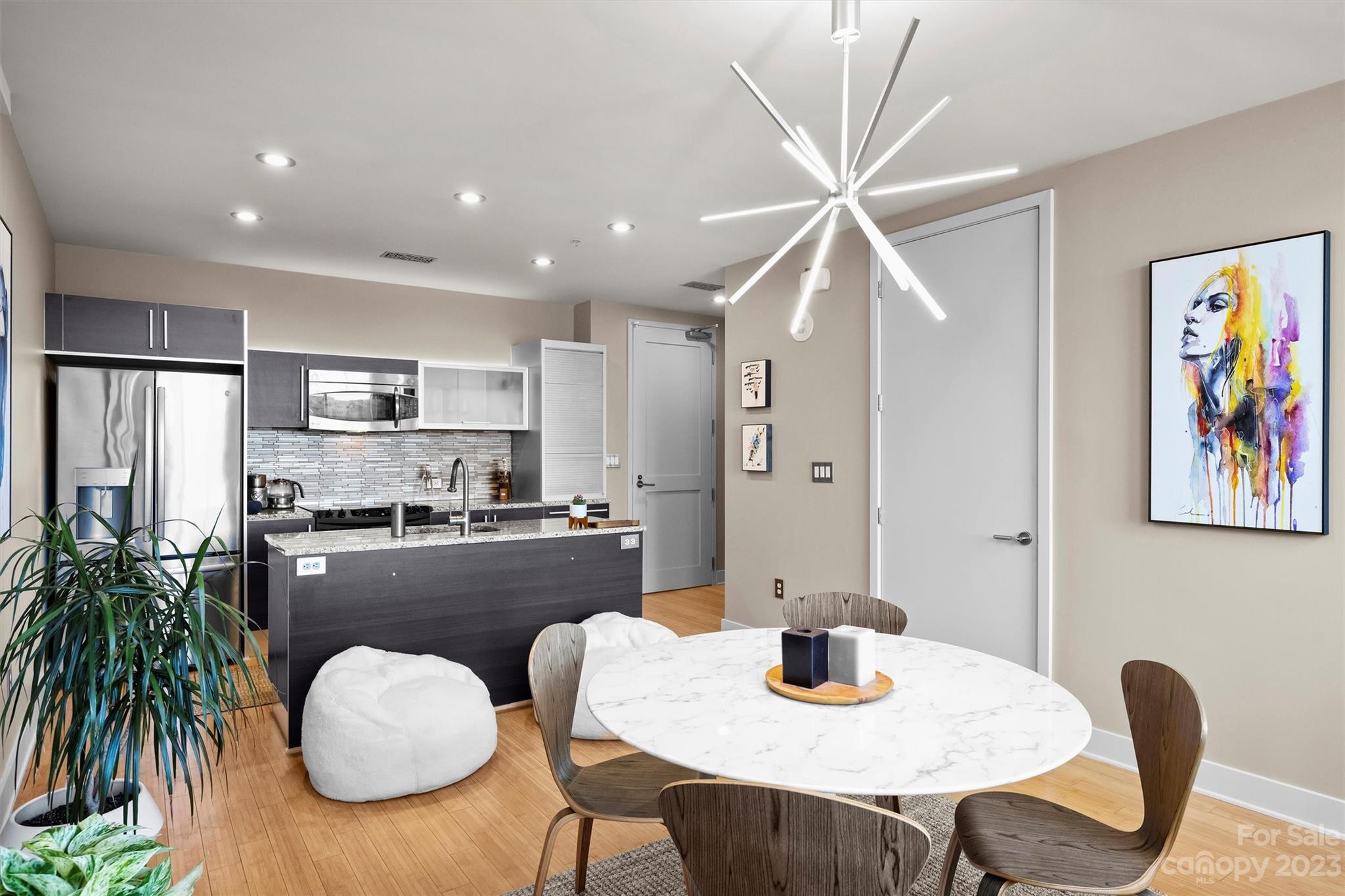 Metropolitan - Residential