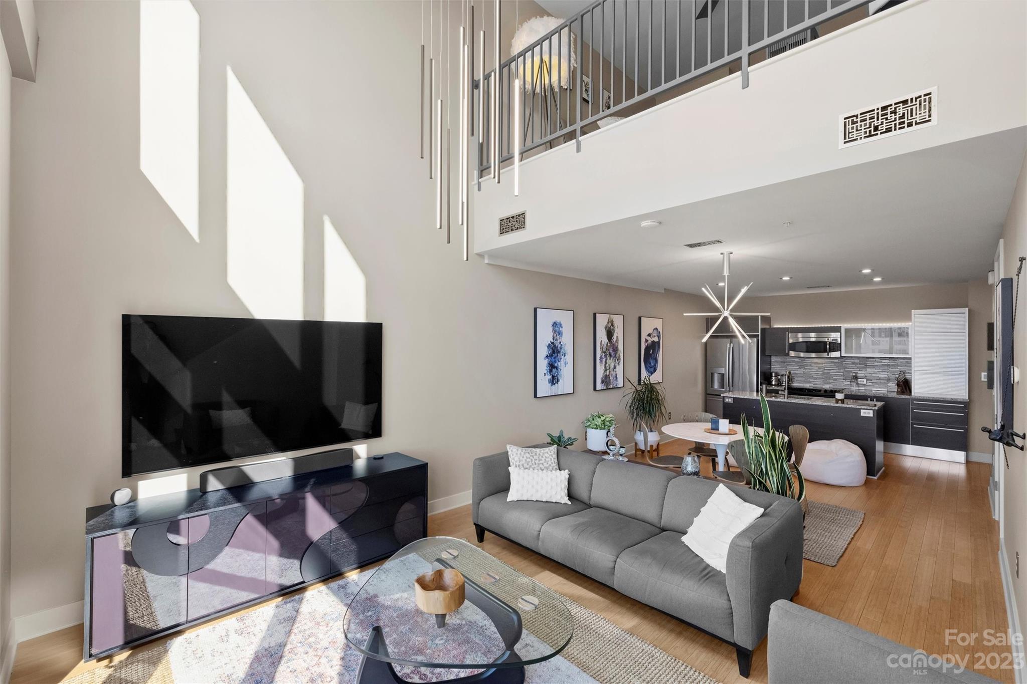 Metropolitan - Residential