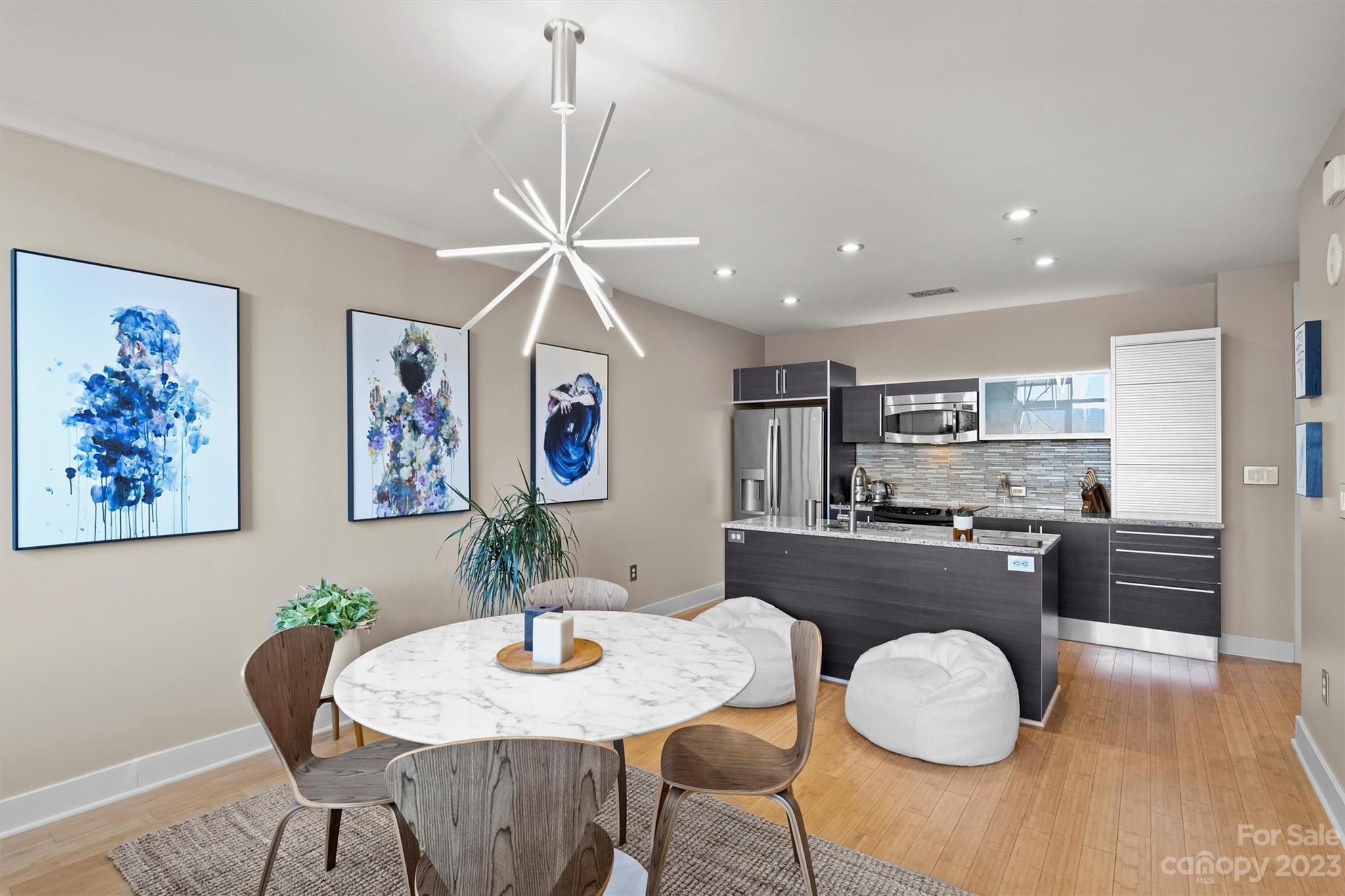 Metropolitan - Residential