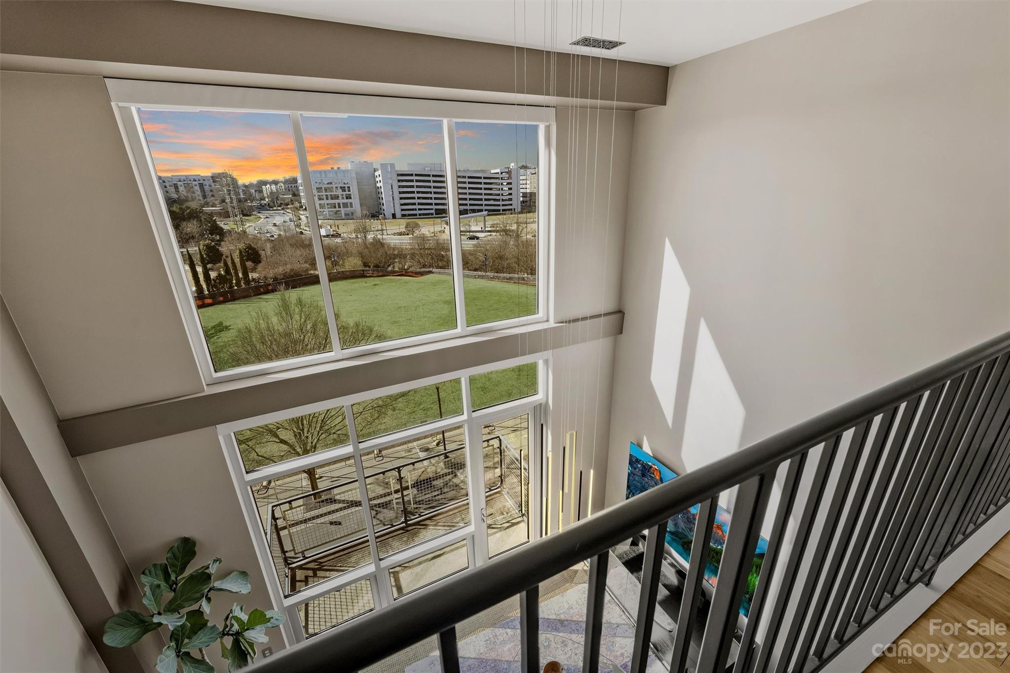 Metropolitan - Residential