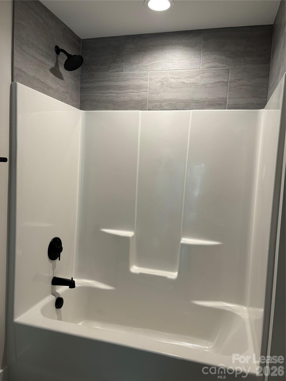 Laurelwood Village - Residential Lease