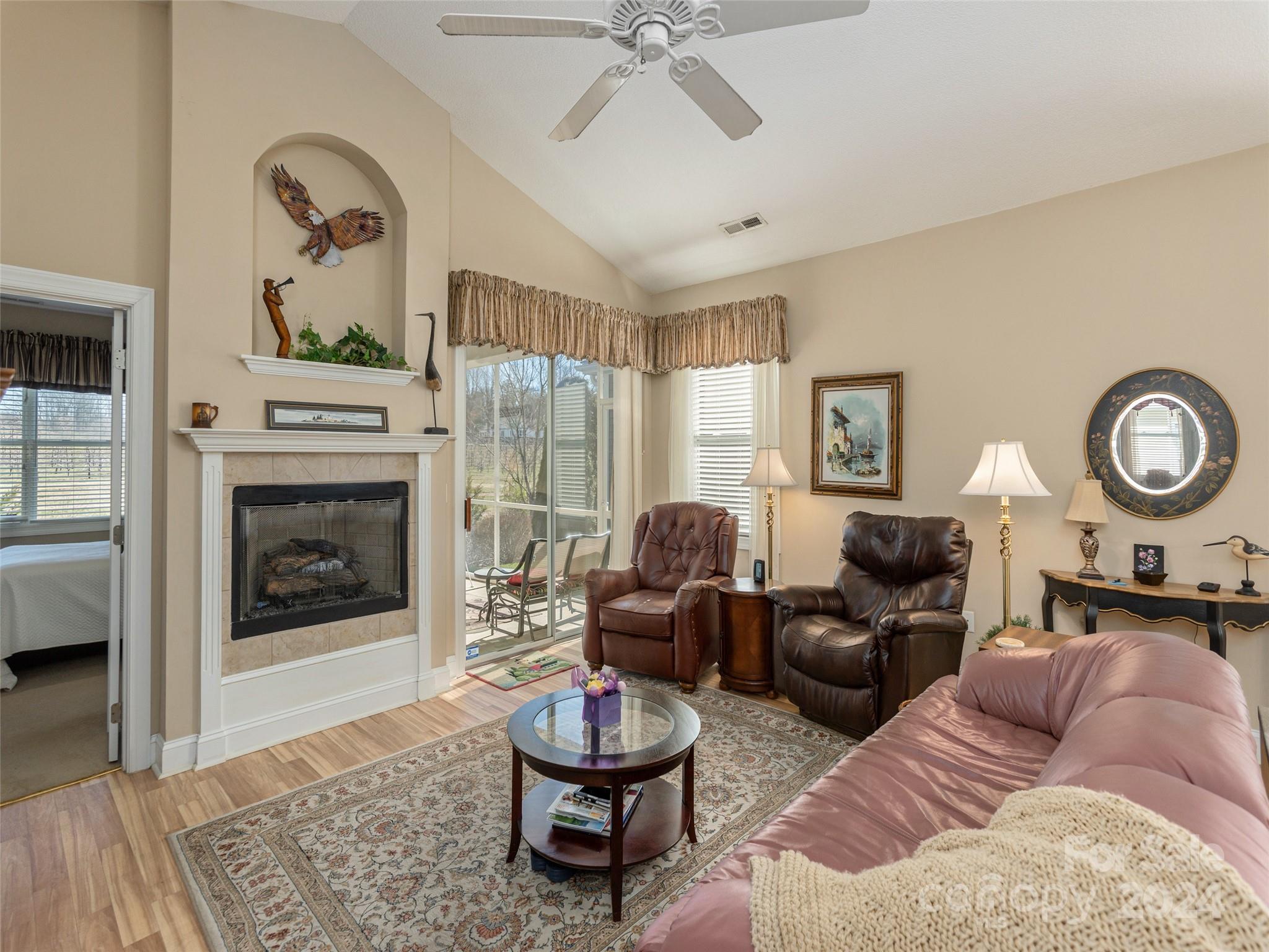 Eagle Pointe - Residential