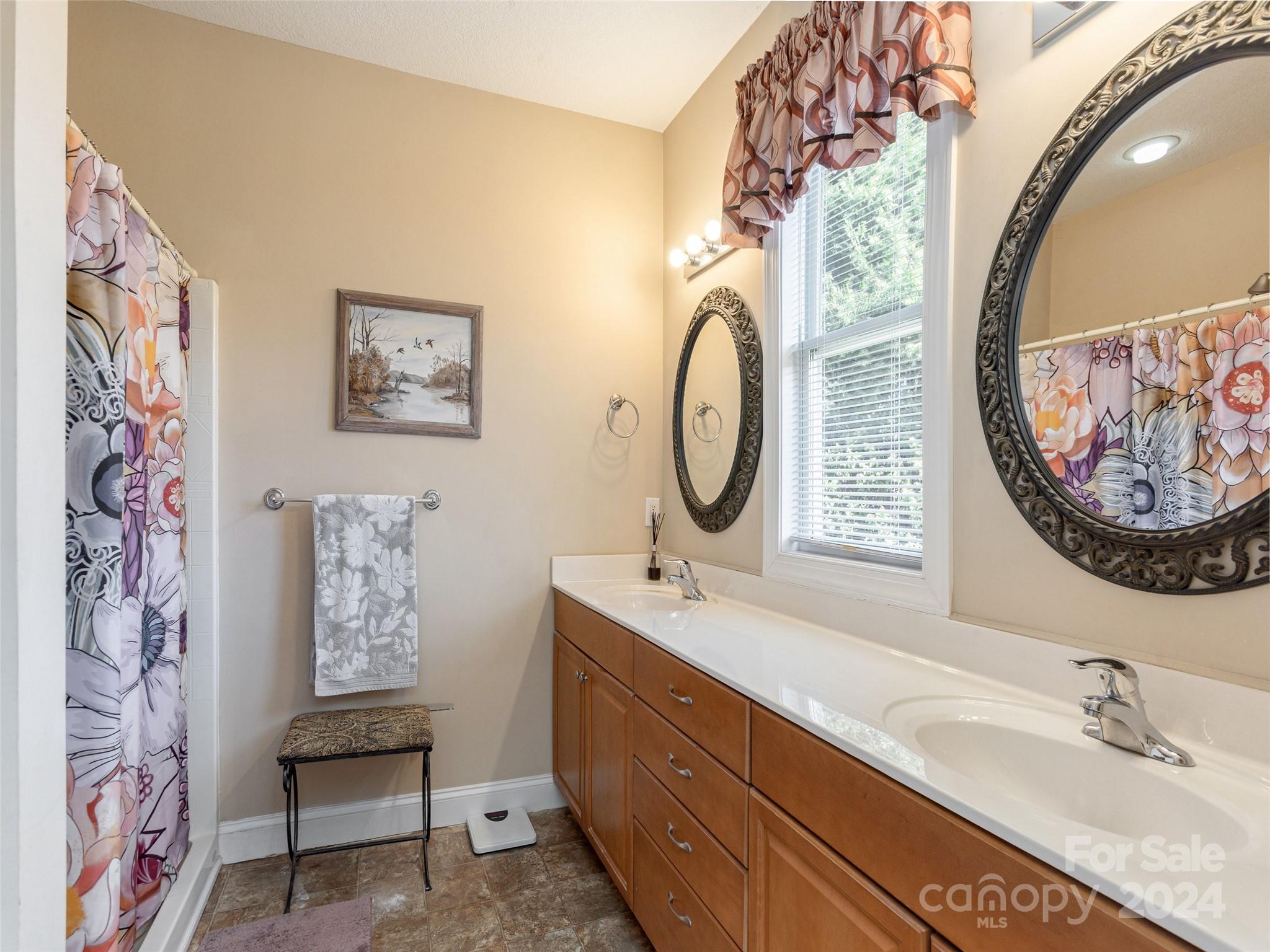 Eagle Pointe - Residential