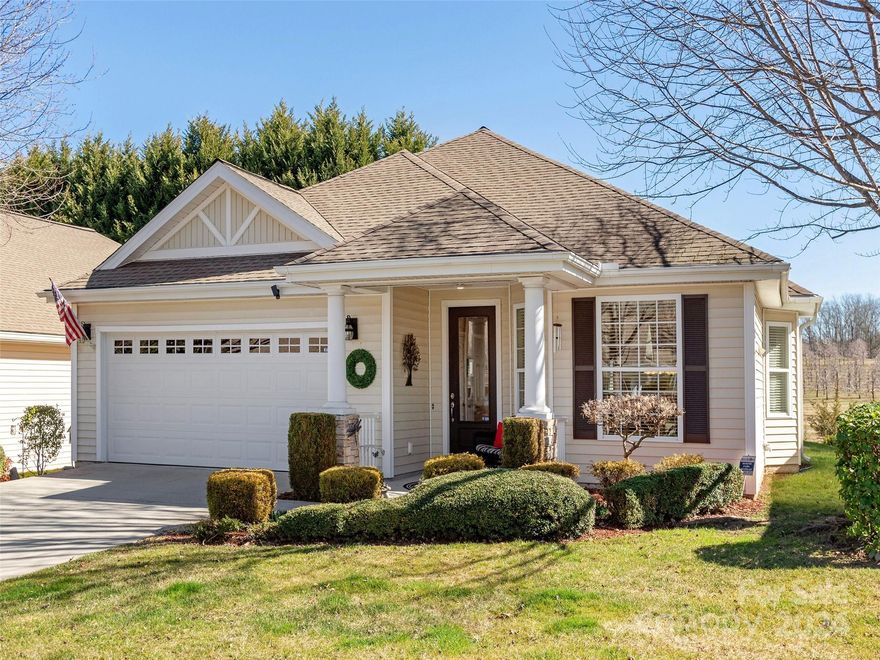 Welcome Home! This cottage style home has an open floor plan that is filled with light! The great room features a cathedral ceiling, fireplace with gas logs, open dining area and sliding glass door to the delightful screened porch. The spacious kitchen has pantry, pass through to the great room and lovely breakfast area. The primary bedroom suite has a walk-in closet, linen closet, plus bath with step-in shower. Two additional bedrooms and bath with tub/shower. The laundry room has a sink and wonderful cabinets. No steps into the two-car garage. Enjoy the charming community park!