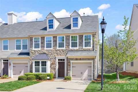 9548 Birkwood Court Charlotte NC 28278