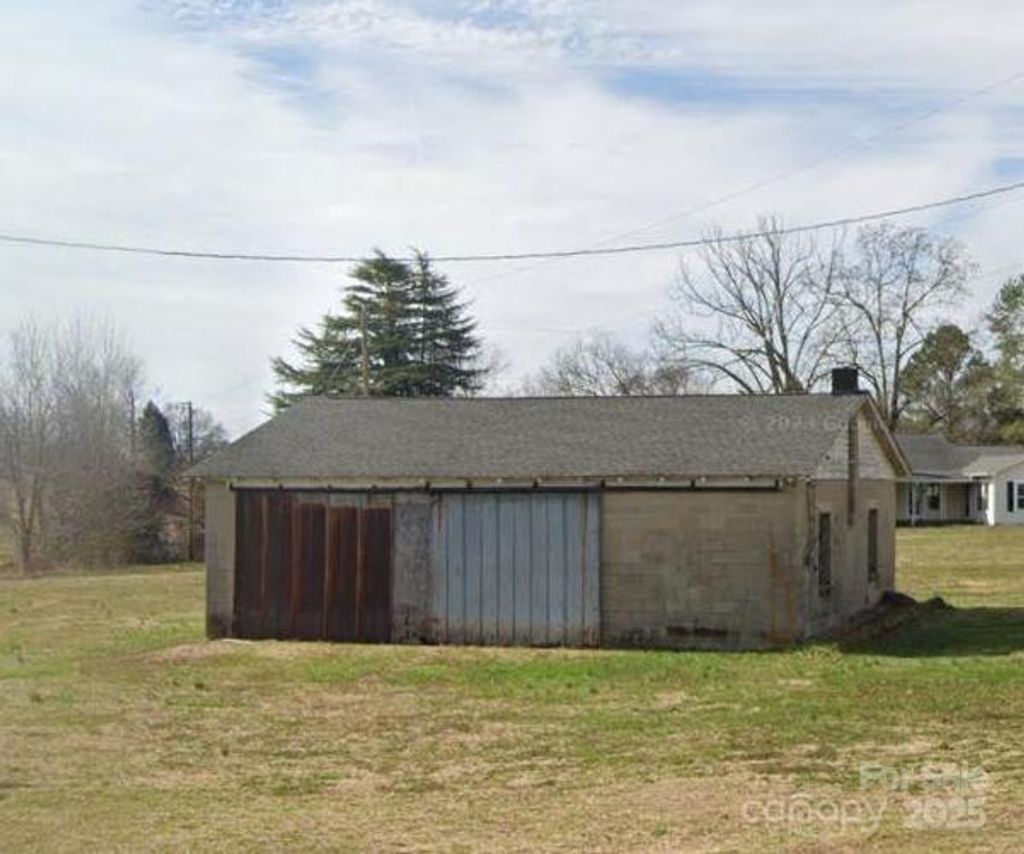 listing image 0