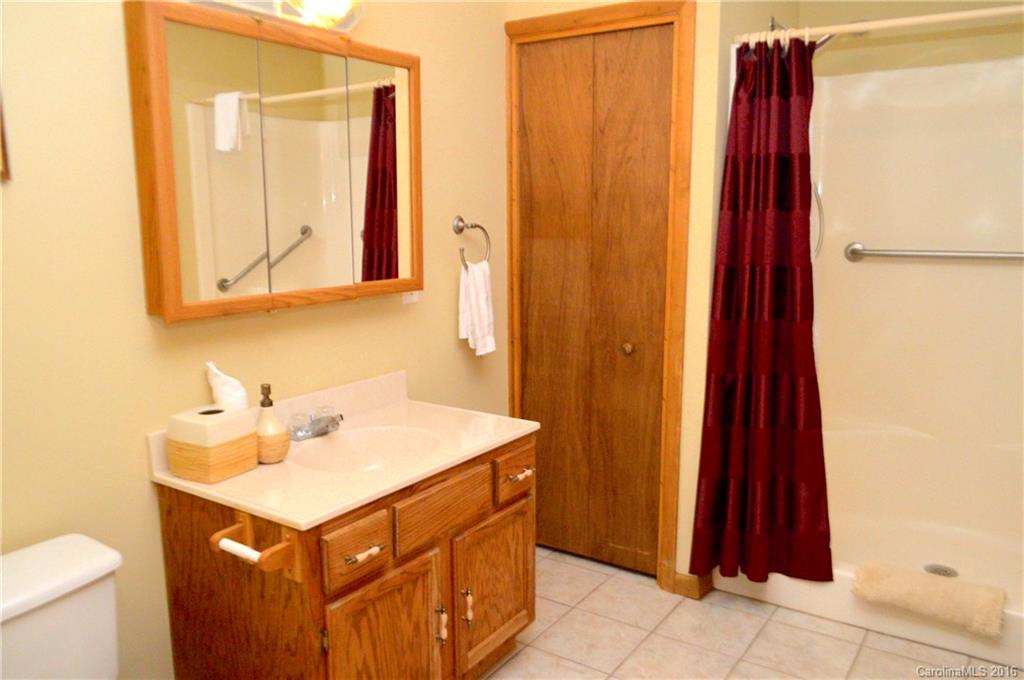 Mountain Laurel Cove Estates - Residential