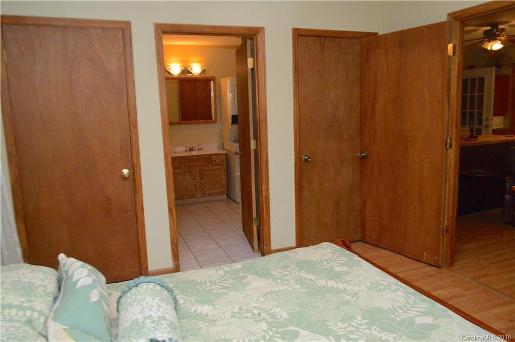 Mountain Laurel Cove Estates - Residential