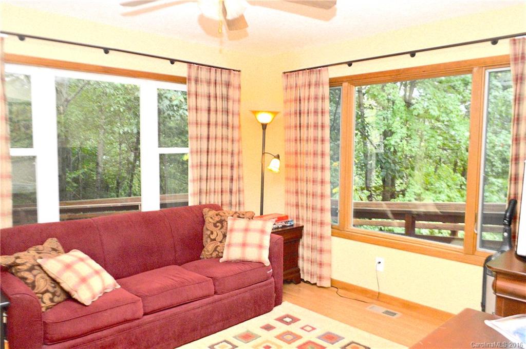 Mountain Laurel Cove Estates - Residential