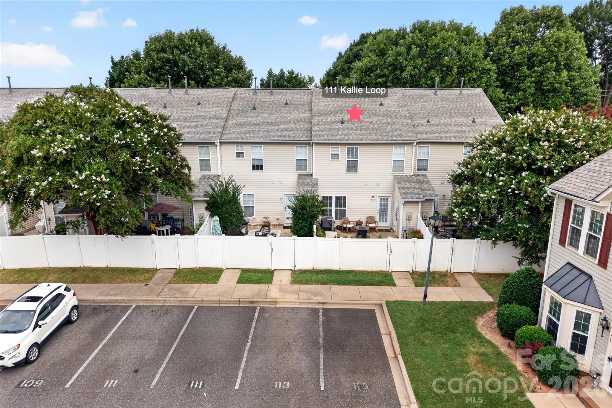 111 Kallie Loop