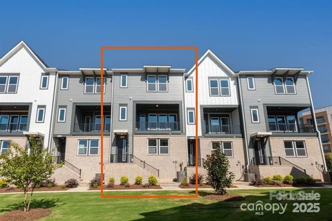 Photo of 312 Ferebee Place, Charlotte, NC 28213 (MLS # 4331133)