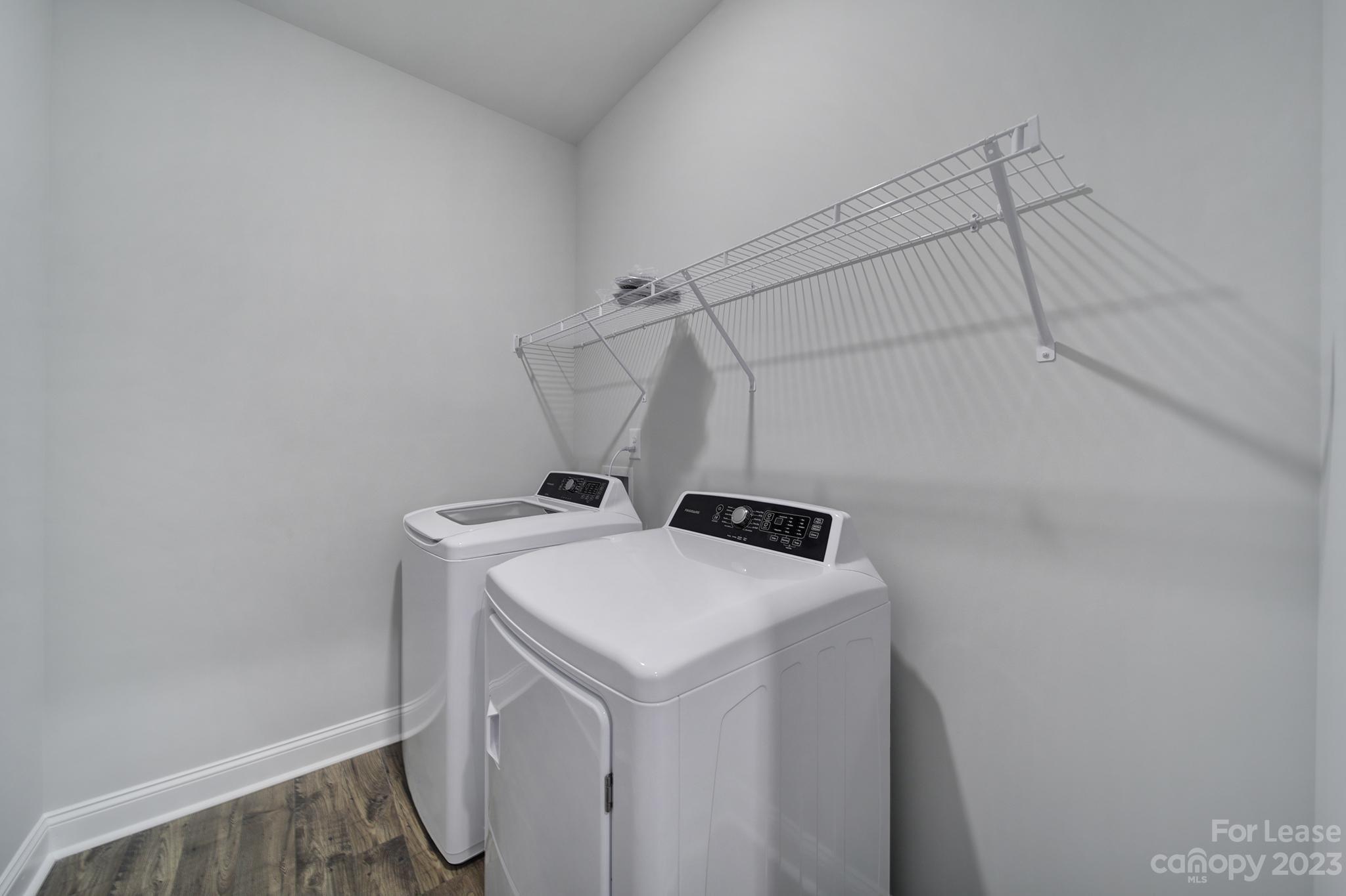 Medlin Forest - Residential Lease