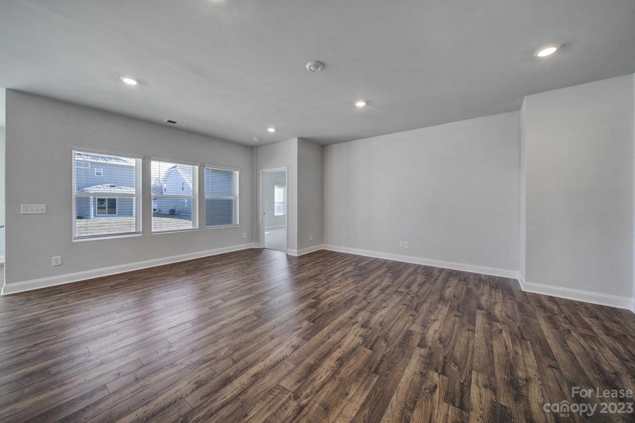 Medlin Forest - Residential Lease