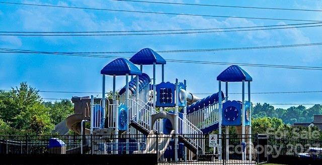 Cove at Morrison Plantation - Residential