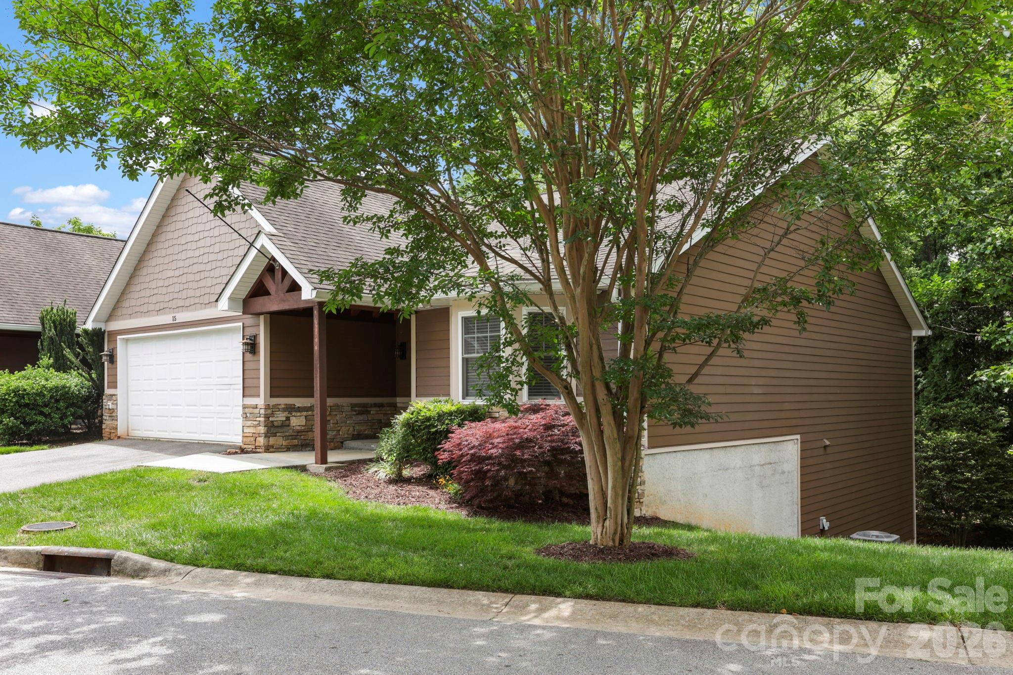 15 Kaylor Drive