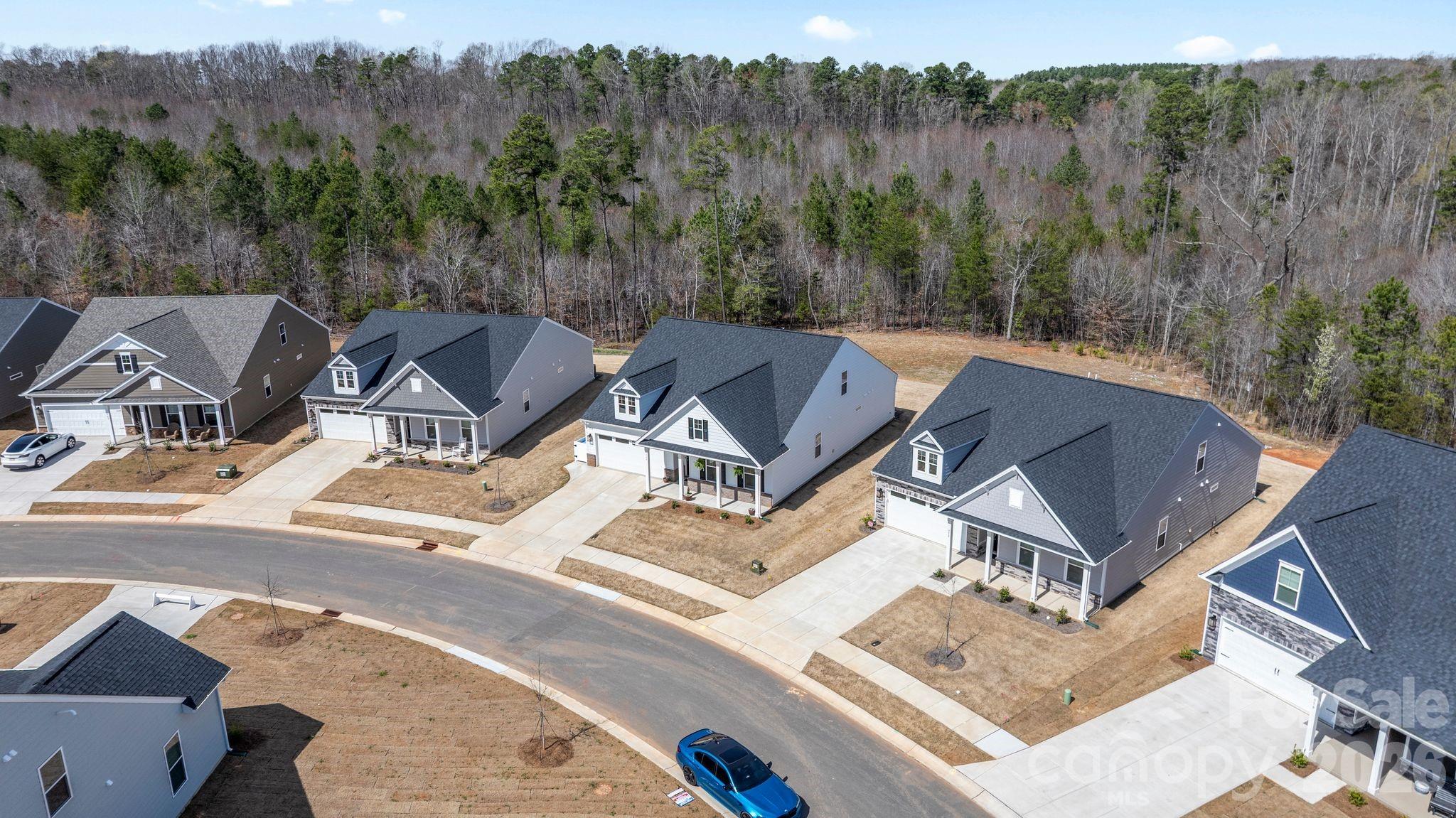 The Retreat at Laurelbrook - Residential