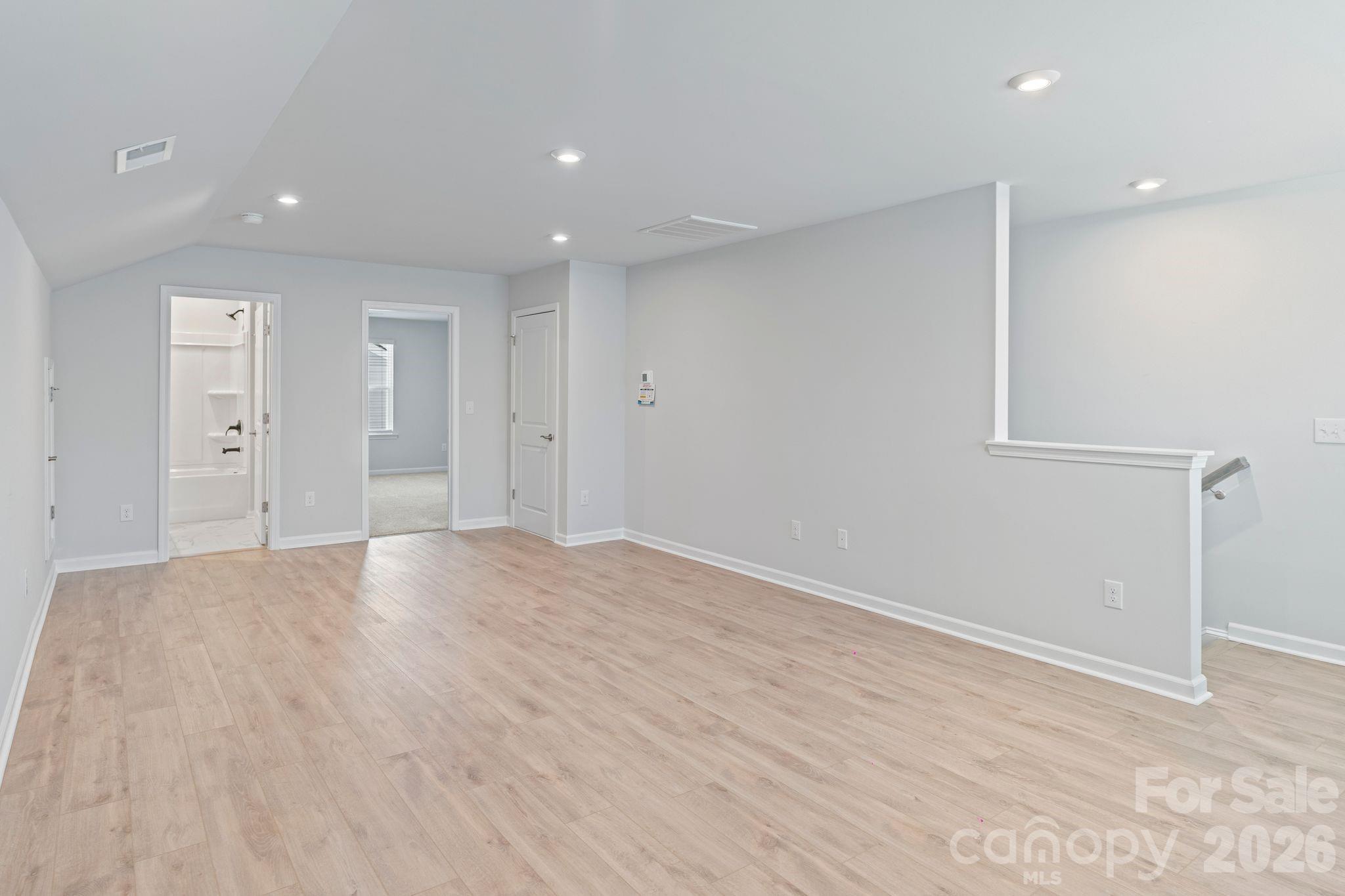 The Retreat at Laurelbrook - Residential