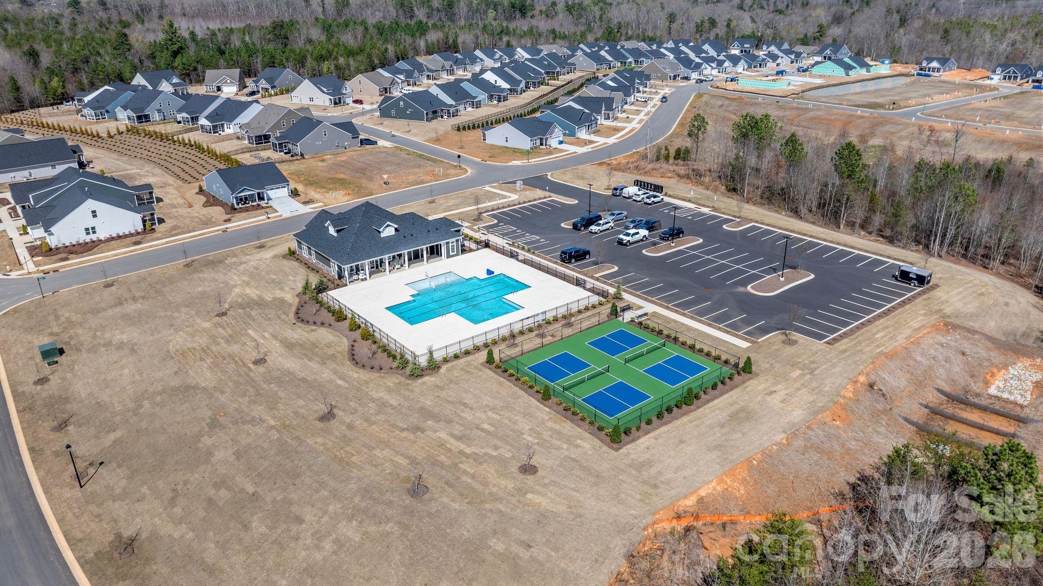 The Retreat at Laurelbrook - Residential