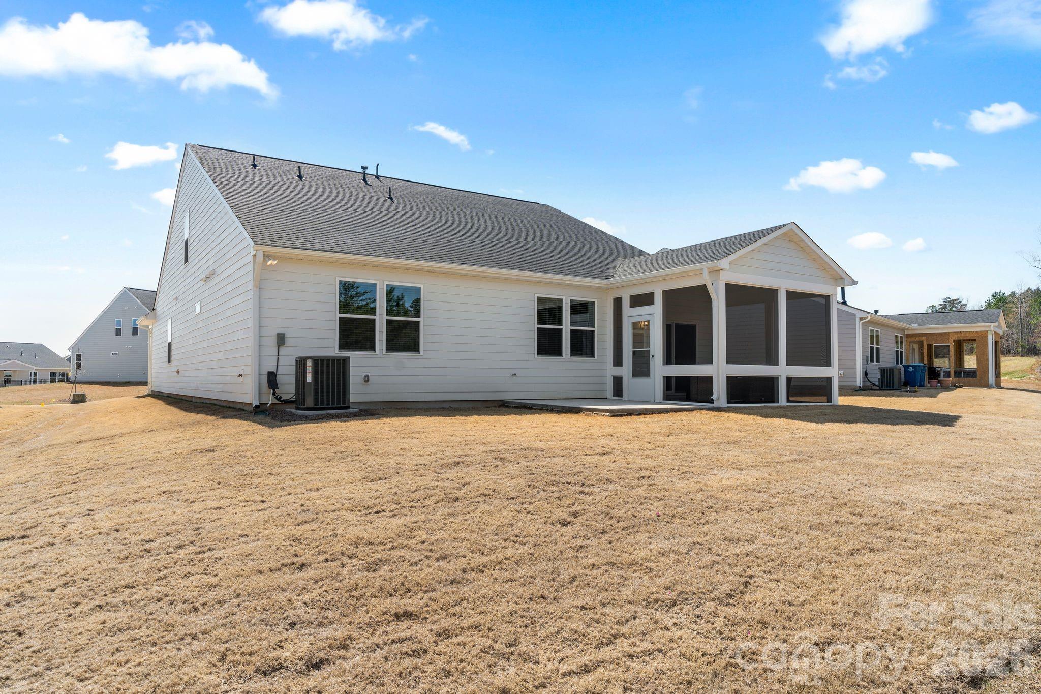 The Retreat at Laurelbrook - Residential