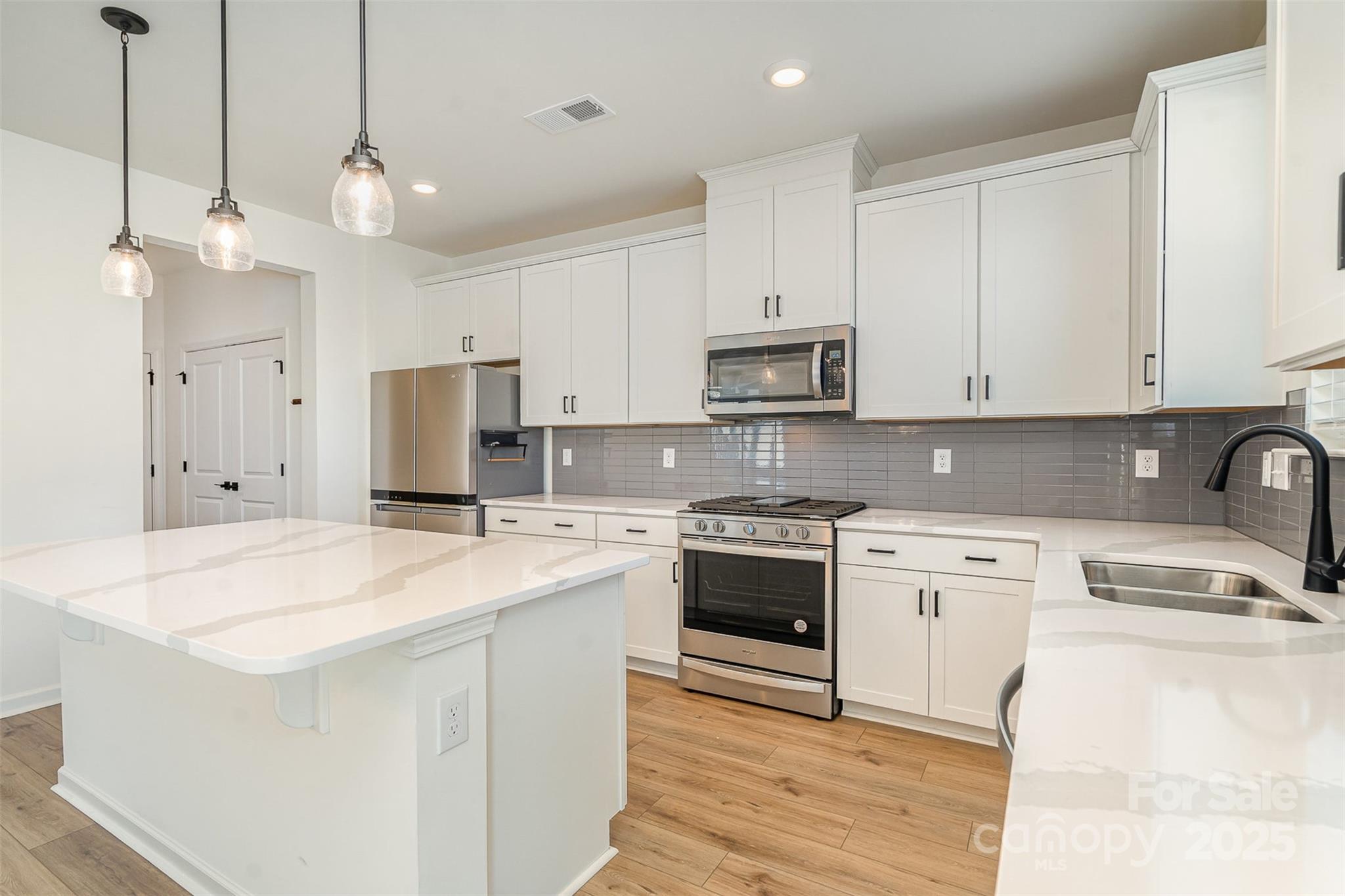 5013 Dunsford Drive