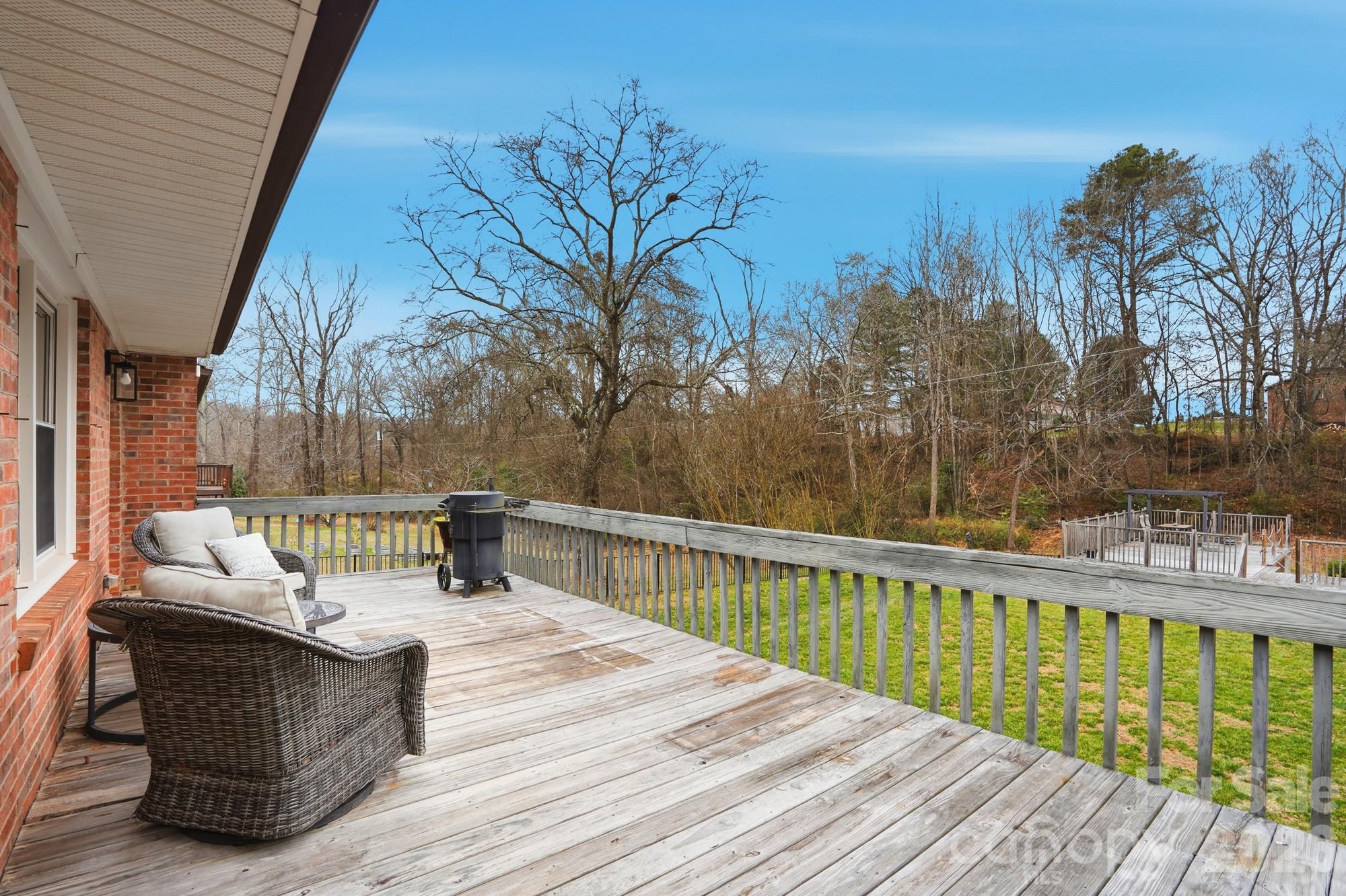 Whispering Pines - Residential