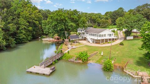 Photo of 230 River Loop Road, Belmont, NC 28012 (MLS # 4352056)