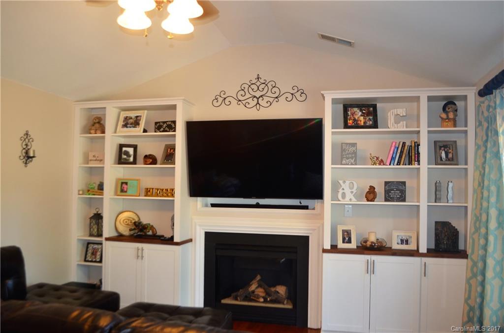 Keeneland - Residential