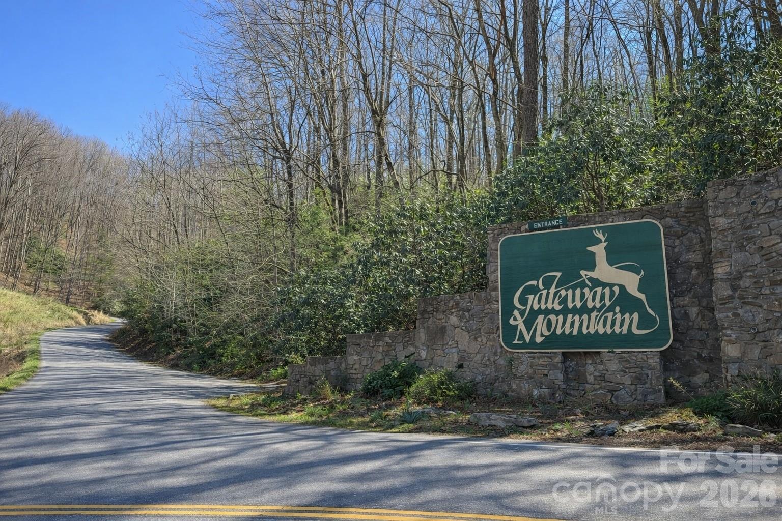 Gateway Mountain - Land