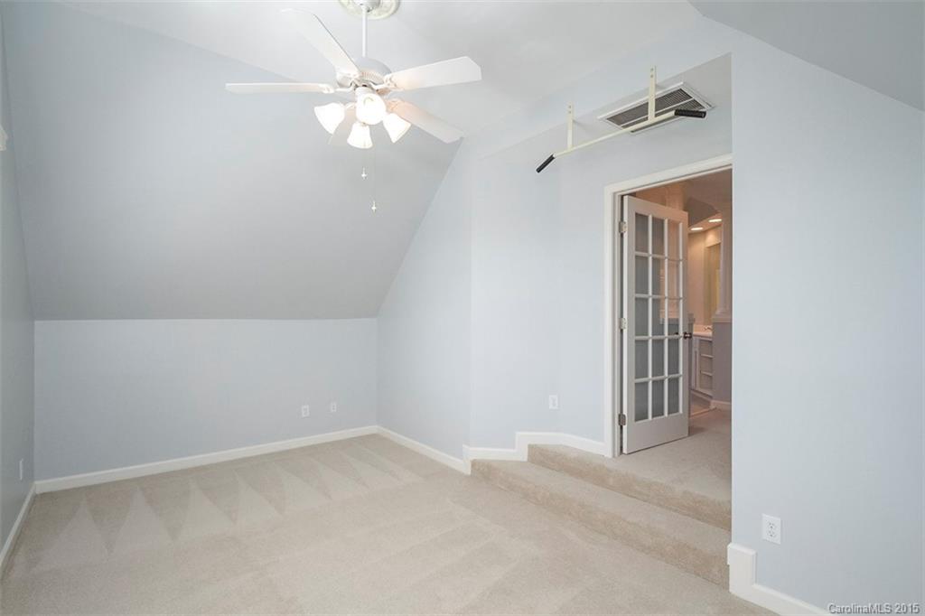 The Hamptons - Residential