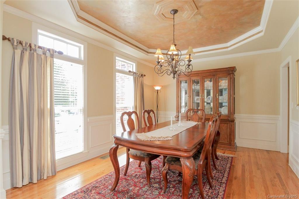 The Hamptons - Residential