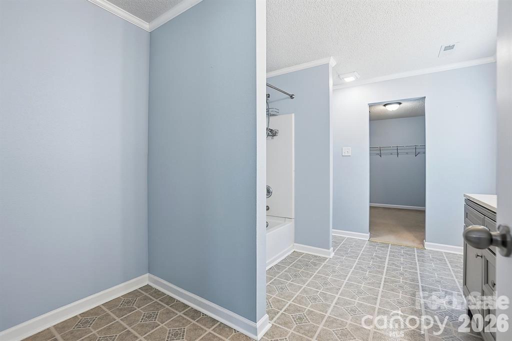 Clover Meadows - Residential Lease