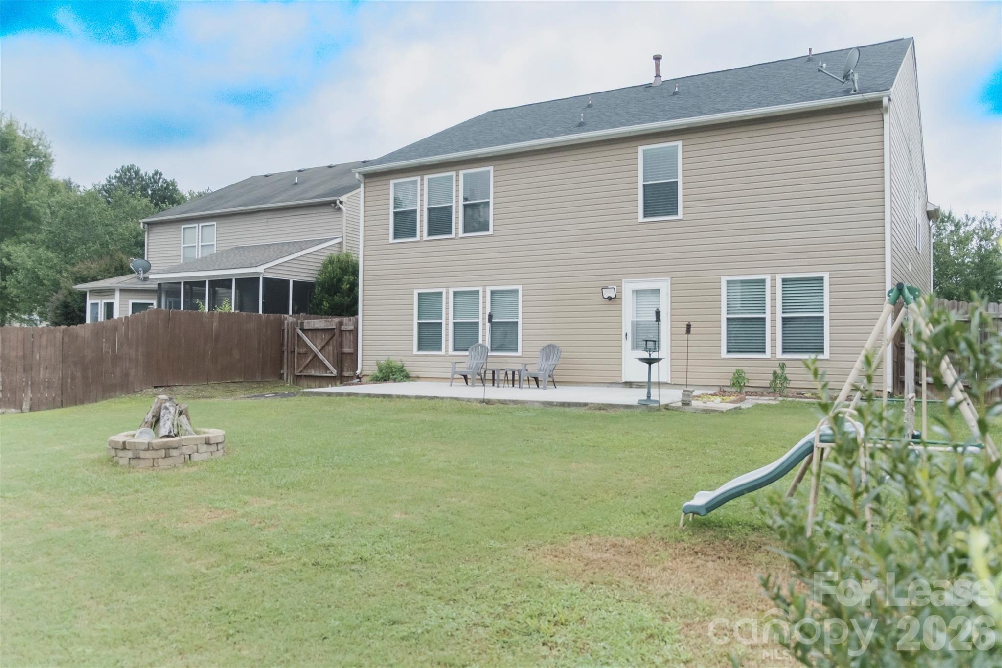 Clover Meadows - Residential Lease