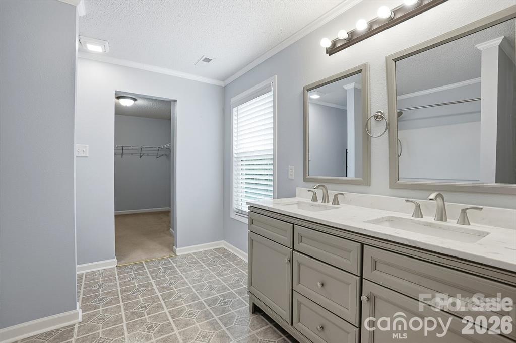 Clover Meadows - Residential Lease