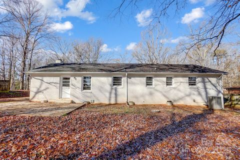 A home in Matthews