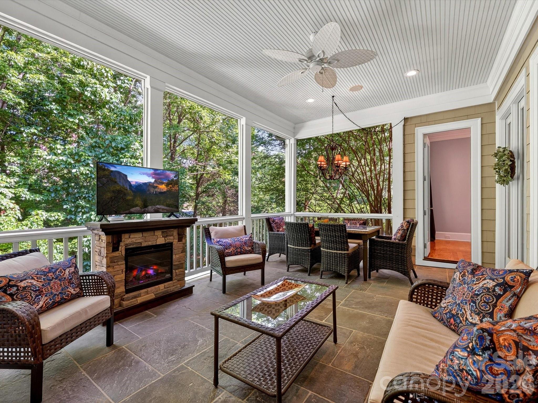 Piper Glen - Residential