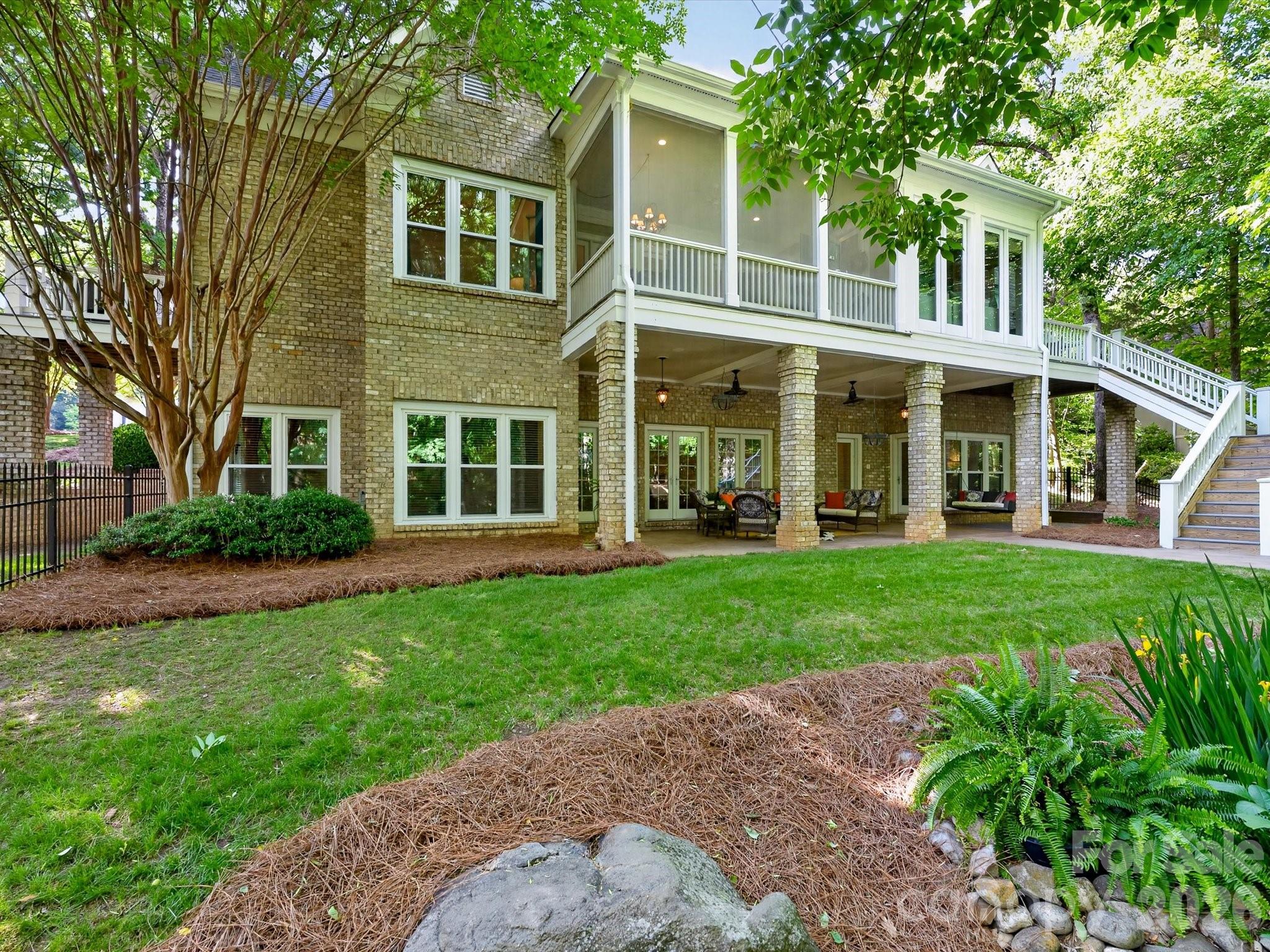Piper Glen - Residential