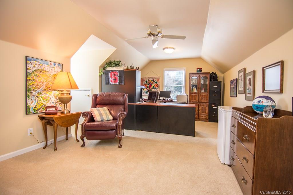 Thornhill - Residential