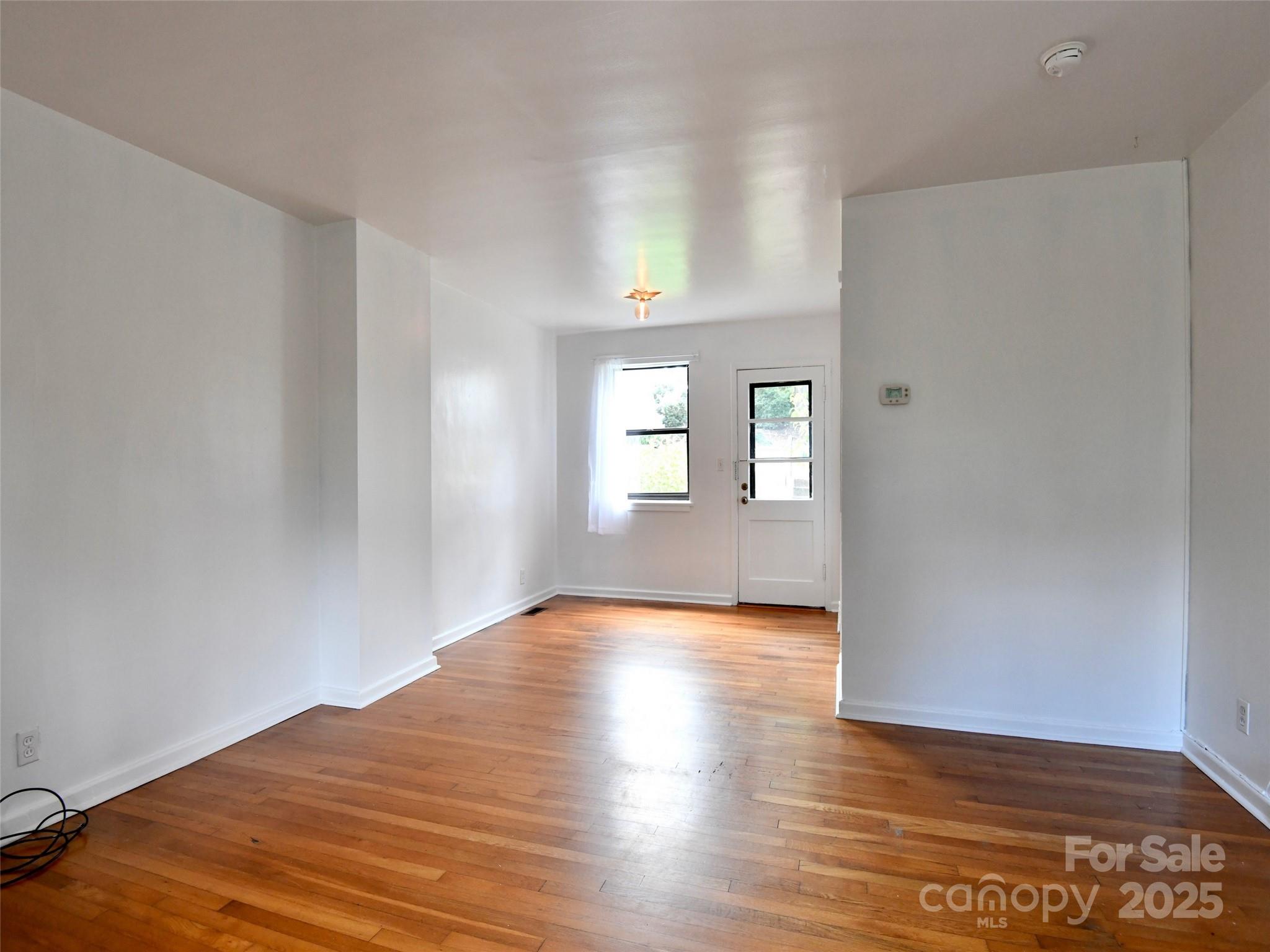 615 Biltmore Avenue K2